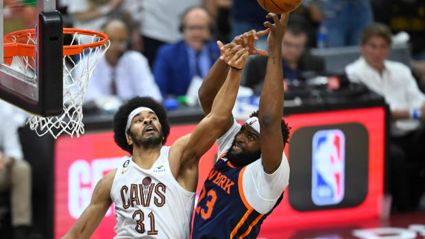 Jarrett Allen Apr 15 2023